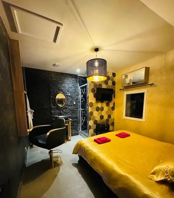 13 Nuances De Grey Jacuzzi Villa Marseilles
